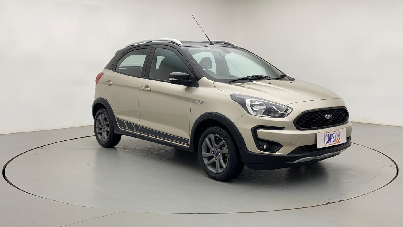 2018 Ford FREESTYLE TITANIUM + 1.2 TI-VCT, Petrol, Manual, 35,175 km, Right Front Diagonal (45- Degree) View
