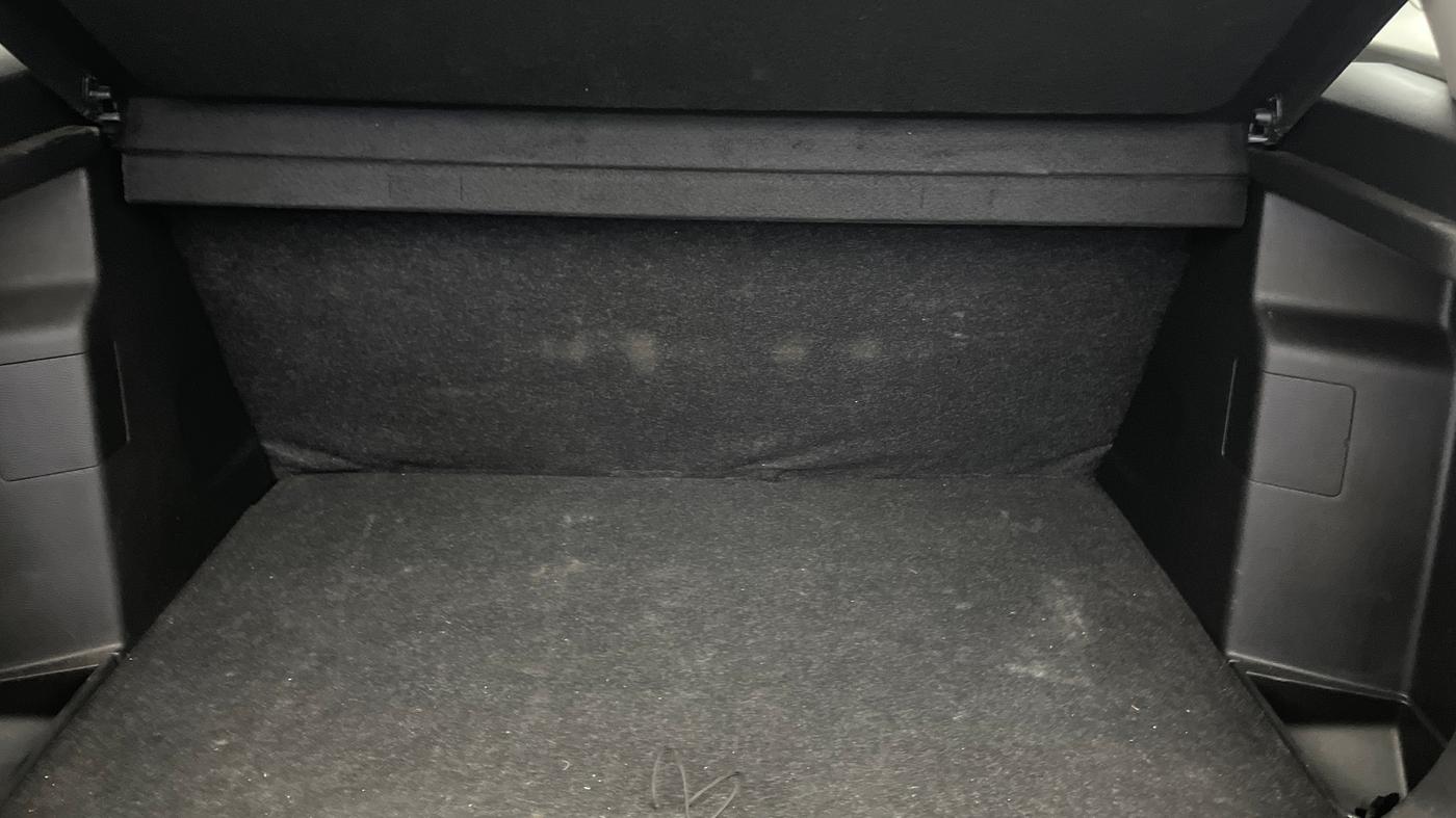 2022 Maruti BREZZA VXI SMART HYBRID, Petrol, Manual, 32,445 km, Boot Inside