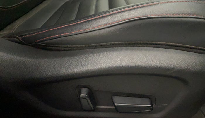 2021 KIA SELTOS GTX PLUS DCT 1.4 PETROL, Petrol, Automatic, 33,728 km, Driver Side Adjustment Panel