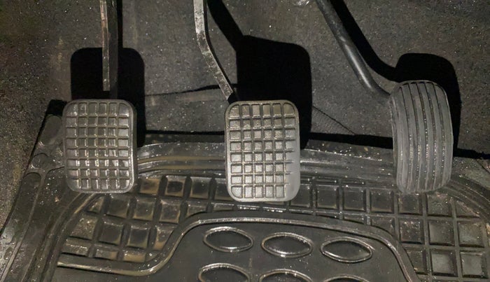 2018 Tata Tiago XZ PETROL, Petrol, Manual, 12,191 km, Pedals