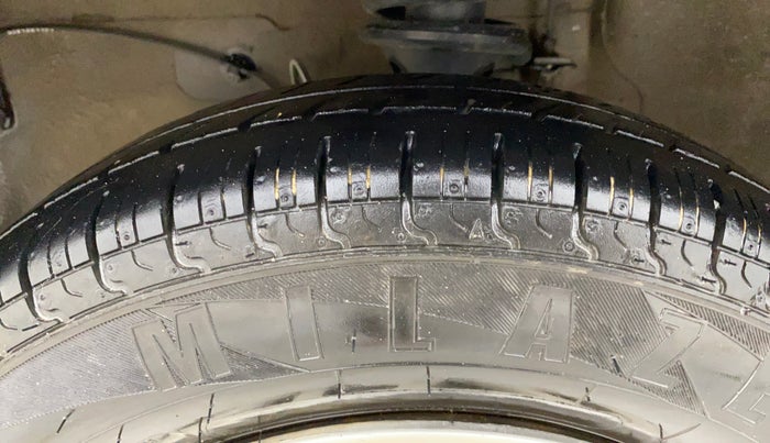 2022 Maruti Alto LXI O, Petrol, Manual, 94,604 km, Left Front Tyre Tread