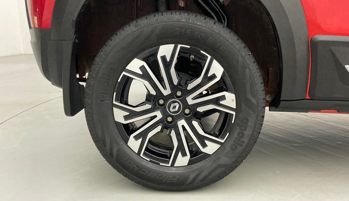2021 Renault Kiger RXZ CVT 1.0 TURBO DUAL TONE, Petrol, Automatic, 9,980 km, Right Rear Wheel