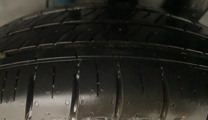 2025 Hyundai GRAND I10 NIOS SPORTZ 1.2 KAPPA VTVT, Petrol, Manual, 3,074 km, Left Rear Tyre Tread