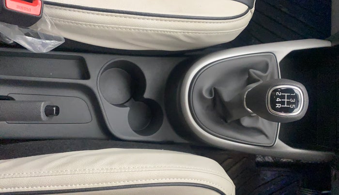 2025 Hyundai GRAND I10 NIOS SPORTZ 1.2 KAPPA VTVT, Petrol, Manual, 3,074 km, Gear Lever