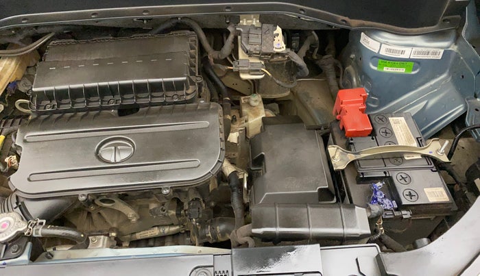 2022 Tata PUNCH CREATIVE  AMT, Petrol, Automatic, 19,470 km, Engine View - Left