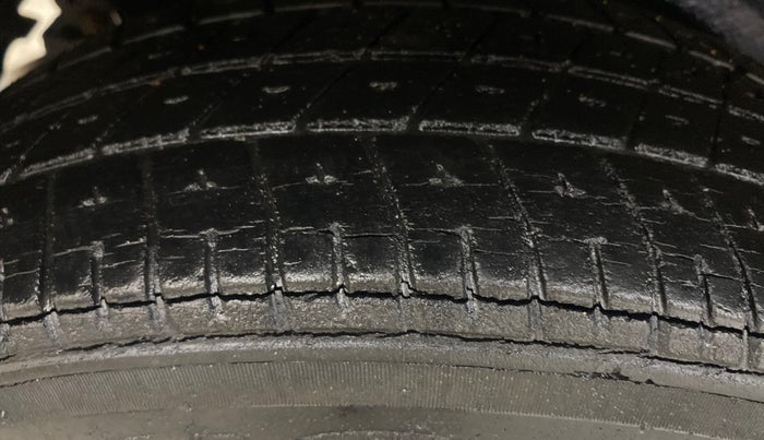 2018 Maruti Wagon R 1.0 VXI+ (O) MT, Petrol, Manual, 44,795 km, Right Rear Tyre Tread
