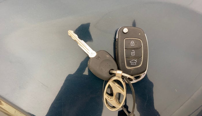 2021 Hyundai GRAND I10 NIOS SPORTZ 1.2 KAPPA VTVT, Petrol, Manual, 22,261 km, Key Close Up