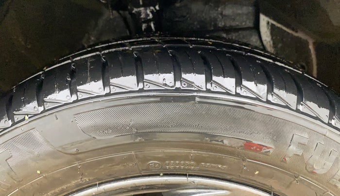 2021 Hyundai GRAND I10 NIOS SPORTZ 1.2 KAPPA VTVT, Petrol, Manual, 22,261 km, Right Front Tyre Tread
