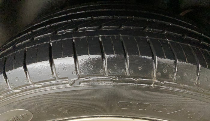 2019 Hyundai Creta SX 1.6 PETROL, Petrol, Manual, 71,790 km, Left Rear Tyre Tread