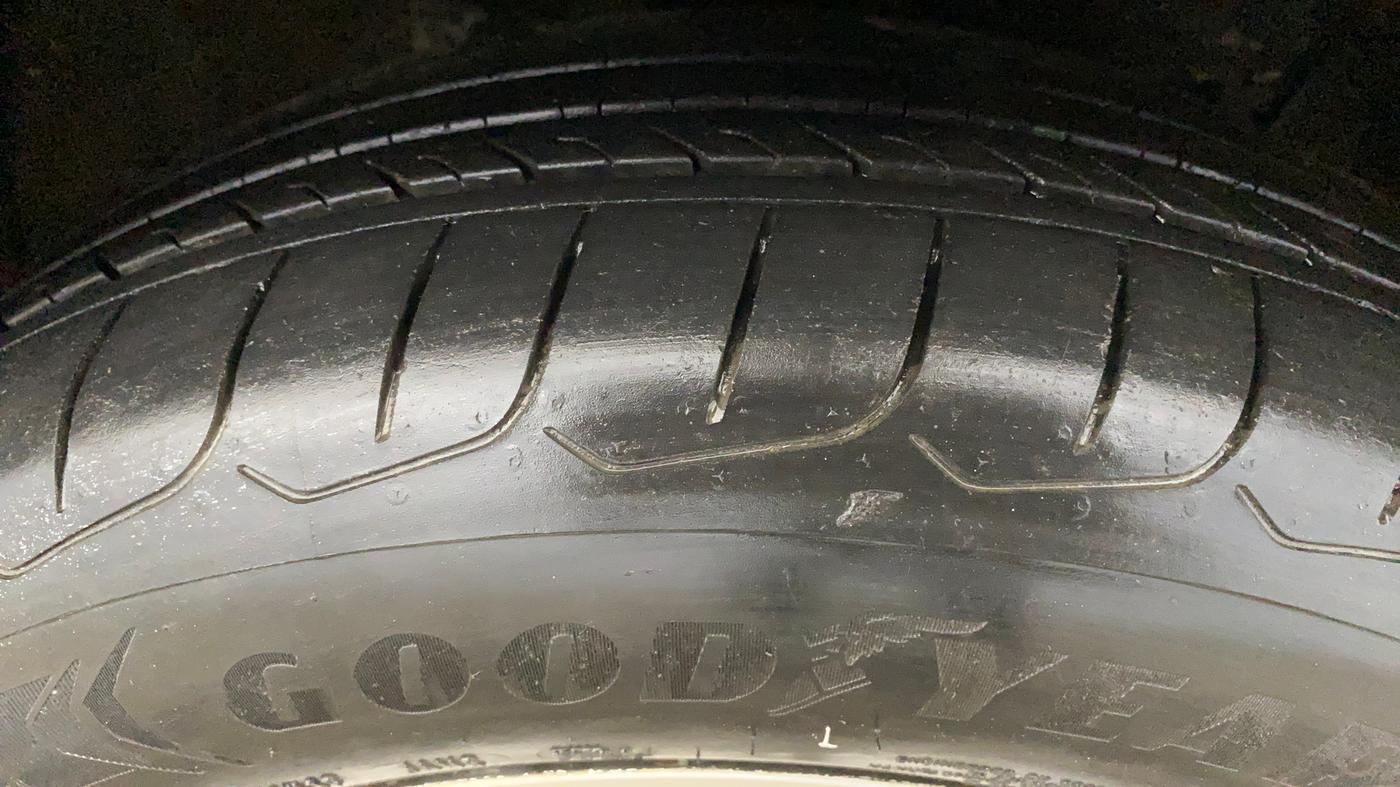 2019 Hyundai Creta SX 1.6 PETROL, Petrol, Manual, 71,876 km, Right Front Tyre Tread