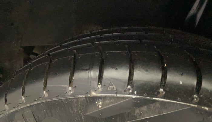 2015 Hyundai Xcent S 1.2, Petrol, Manual, 66,939 km, Left Rear Tyre Tread