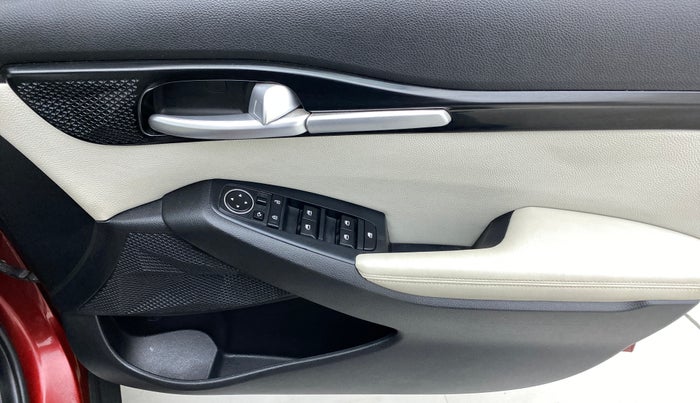 2020 KIA SELTOS HTX 1.5 DIESEL, Diesel, Manual, 46,978 km, Driver Side Door Panels Control