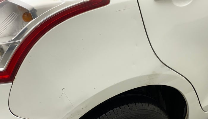 2015 Maruti Swift VXI, Petrol, Manual, 64,732 km, Right quarter panel - Minor scratches