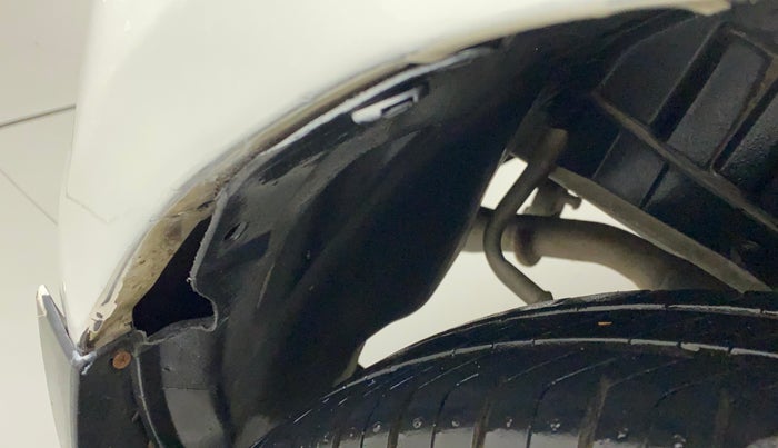 2015 Maruti Swift VXI, Petrol, Manual, 64,732 km, Right quarter panel - Lining has minor damage