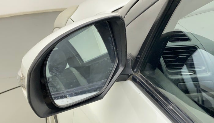 2015 Maruti Swift VXI, Petrol, Manual, 64,732 km, Left rear-view mirror - Mirror motor not working