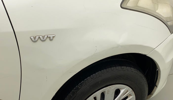 2015 Maruti Swift VXI, Petrol, Manual, 64,732 km, Right fender - Minor scratches