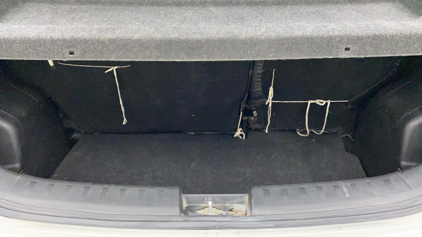 2015 Maruti Swift VXI, Petrol, Manual, 64,732 km, Boot Inside