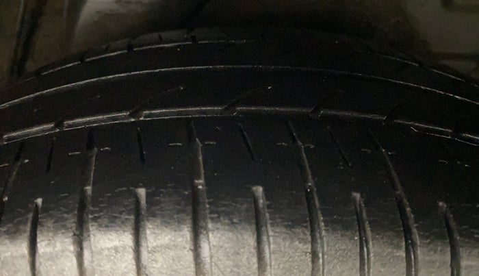 2014 Hyundai i20 ASTA 1.4 CRDI, Diesel, Manual, 72,867 km, Left Rear Tyre Tread