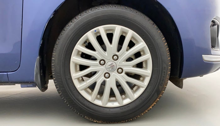 2019 Maruti Dzire ZXI AMT, Petrol, Automatic, 17,201 km, Right Front Wheel