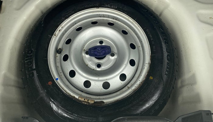 2020 Maruti Swift LXI, Petrol, Manual, 32,747 km, Spare Tyre