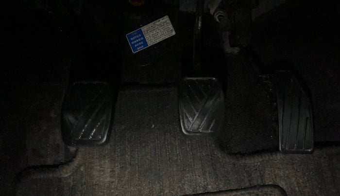 2017 Maruti Baleno DELTA PETROL 1.2, Petrol, Manual, 63,633 km, Pedals