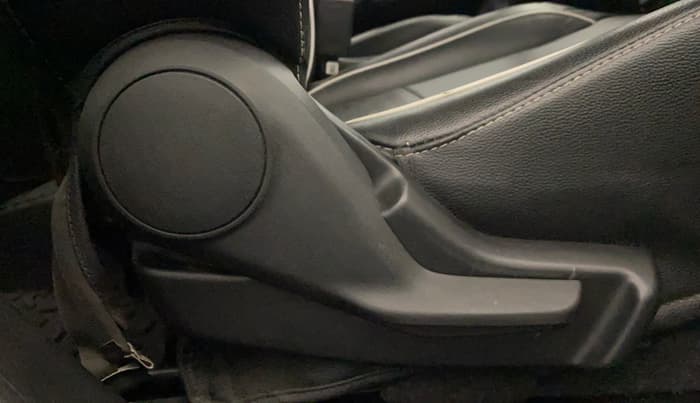 2022 Toyota Glanza E, Petrol, Manual, 71,208 km, Driver Side Adjustment Panel