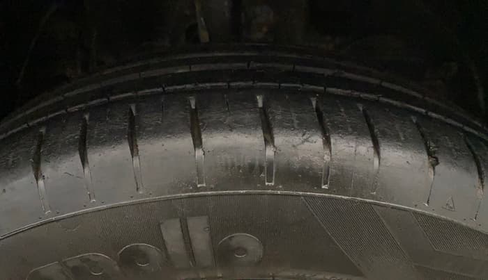 2022 Toyota Glanza E, Petrol, Manual, 71,208 km, Right Front Tyre Tread