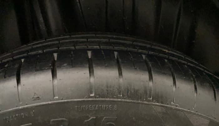2022 Toyota Glanza E, Petrol, Manual, 71,208 km, Right Rear Tyre Tread