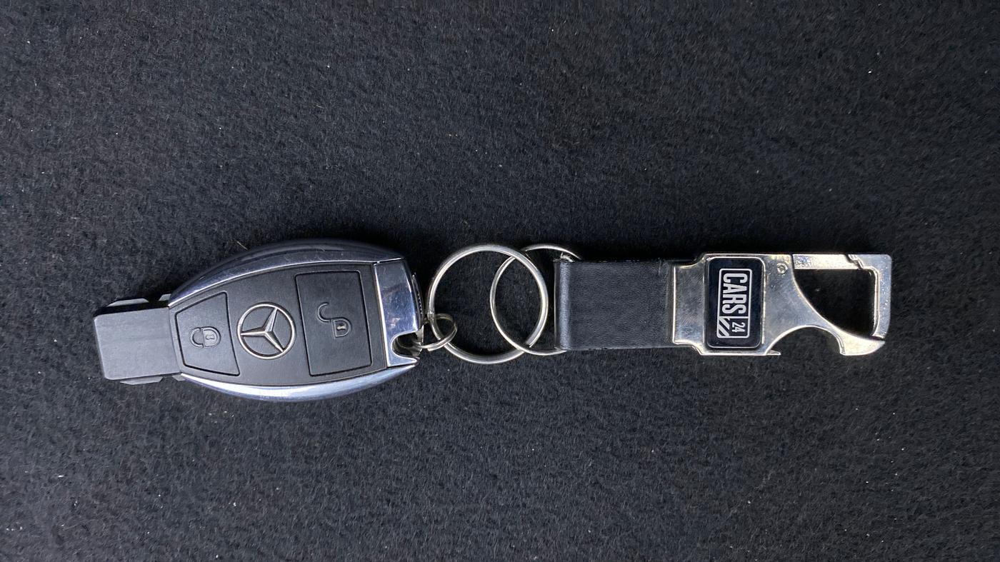 2015 Mercedes Benz GLA Class 200 CDI STYLE, Diesel, Automatic, 82,597 km, Key Close Up