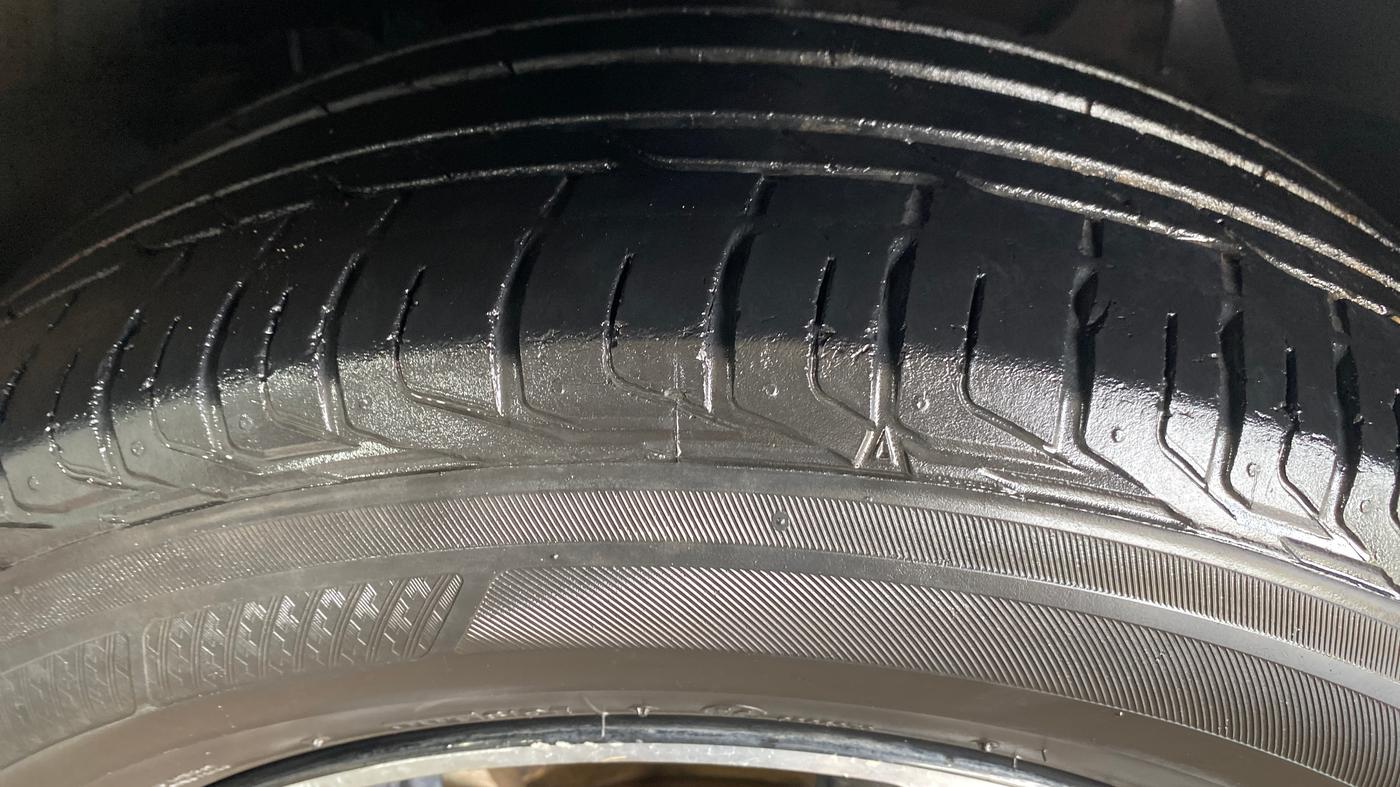 2023 Tata NEXON XZ PLUS DIESEL, Diesel, Manual, 71,131 km, Left Front Tyre Tread