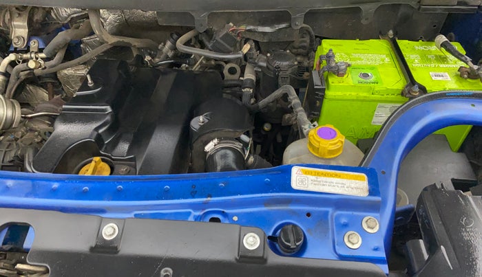 2015 Mahindra TUV300 T8 AMT, Diesel, Automatic, 99,195 km, Engine View - Left