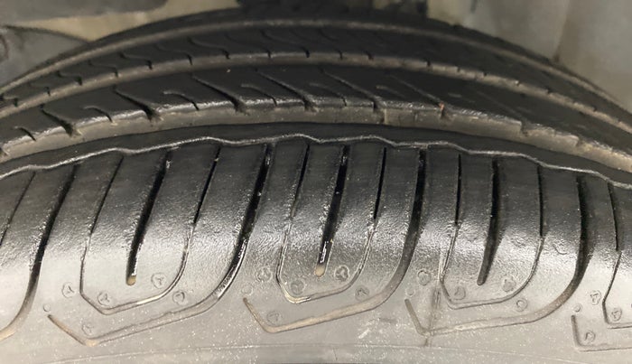 2012 Honda Jazz 1.2 X I VTEC, Petrol, Manual, 25,476 km, Left Front Tyre Tread