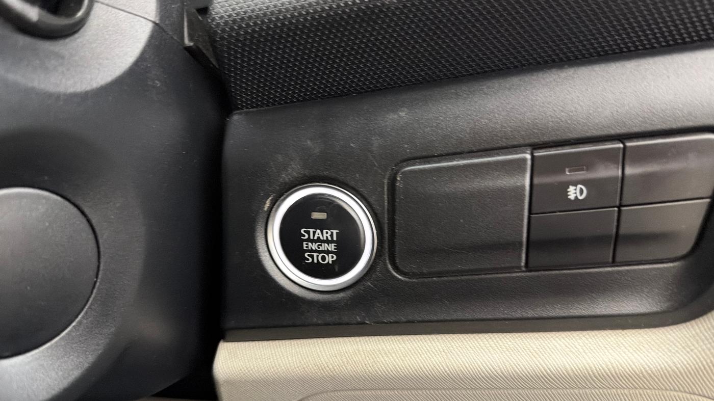 2024 Tata ALTROZ XZA, Petrol, Automatic, 40,033 km, Keyless Start/ Stop Button