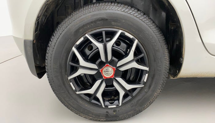 2012 Maruti Swift VDI, Diesel, Manual, 66,940 km, Right Rear Wheel