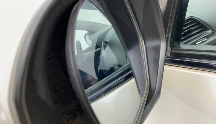 2012 Maruti Swift VDI, Diesel, Manual, 66,940 km, Left rear-view mirror - Mirror motor not working