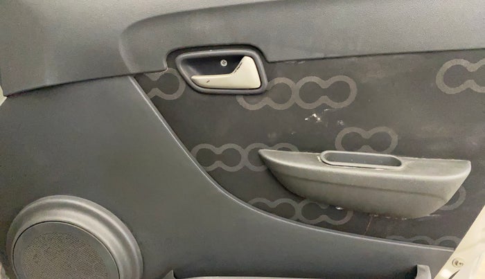 2015 Maruti Alto 800 LXI, Petrol, Manual, 55,706 km, Driver Side Door Panels Control