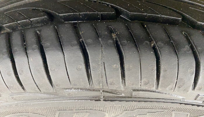 2014 Maruti Alto 800 LXI, Petrol, Manual, 32,282 km, Right Rear Tyre Tread