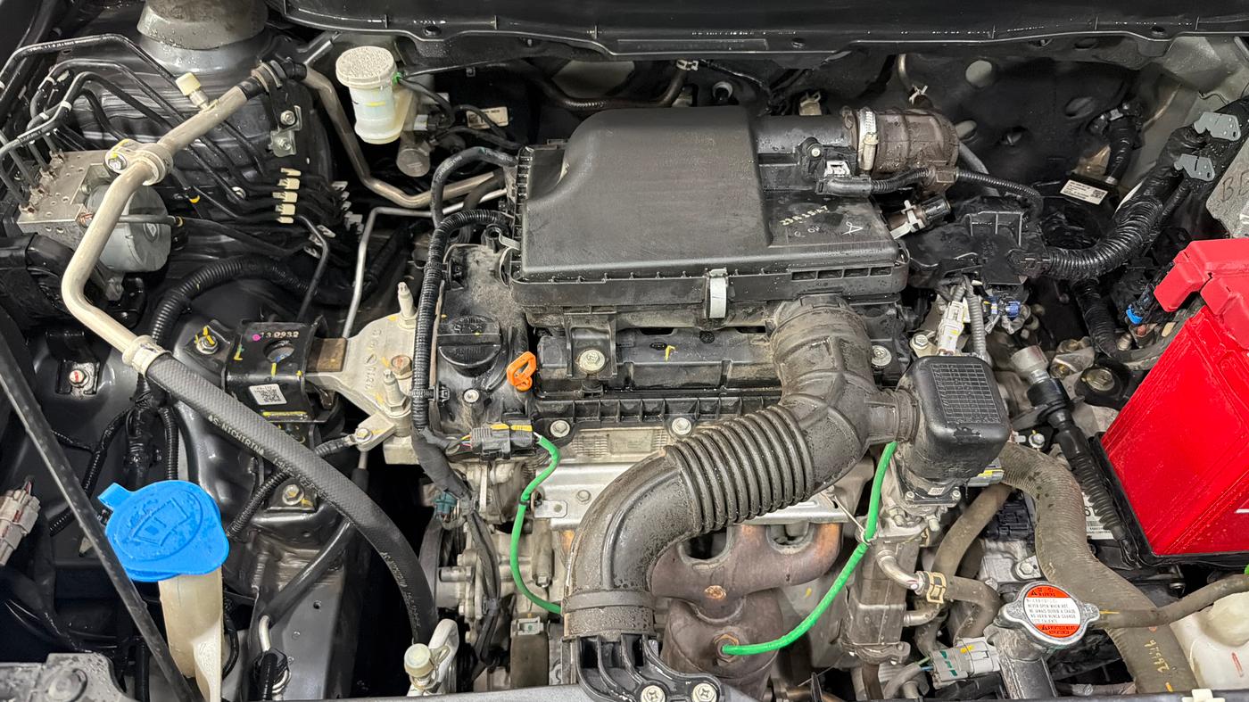 2023 Toyota URBAN CRUISER HYRYDER V AT NEO DRIVE, Petrol, Automatic, 53,303 km, Engine View - Right