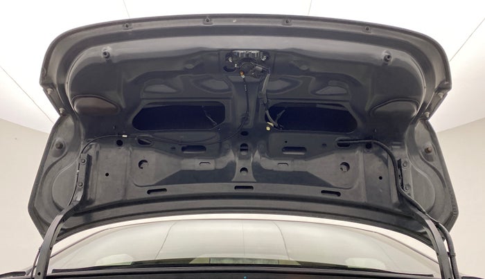 2015 Maruti Ciaz VXI PLUS, Petrol, Manual, 43,288 km, Boot Door Open