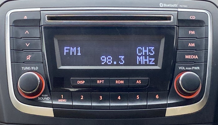 2015 Maruti Ciaz VXI PLUS, Petrol, Manual, 43,288 km, Infotainment System