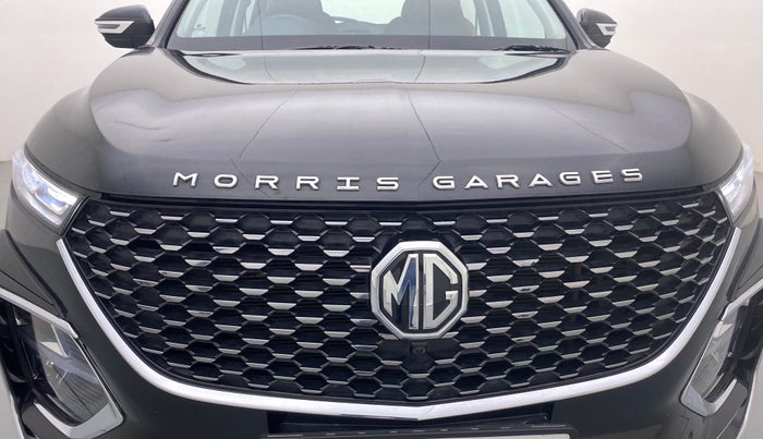2021 MG HECTOR PLUS SHARP CVT, Petrol, Automatic, 9,602 km, Daylight Running Lights (DRL's)