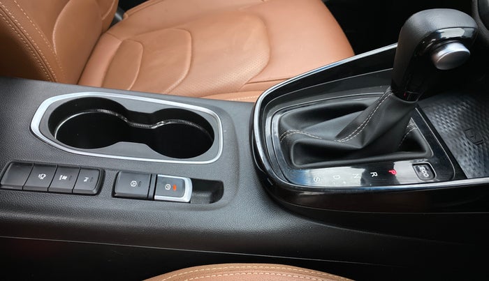 2021 MG HECTOR PLUS SHARP CVT, Petrol, Automatic, 9,602 km, Gear Lever