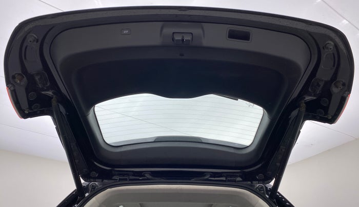 2021 MG HECTOR PLUS SHARP CVT, Petrol, Automatic, 9,602 km, Boot Door Open