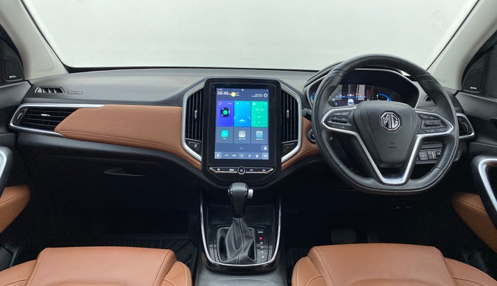 2021 MG HECTOR PLUS SHARP CVT, Petrol, Automatic, 9,602 km, Dashboard