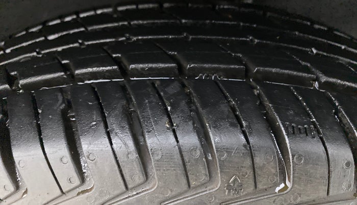 2018 Datsun Redi Go S 1.0 AMT, Petrol, Automatic, 13,517 km, Left Rear Tyre Tread