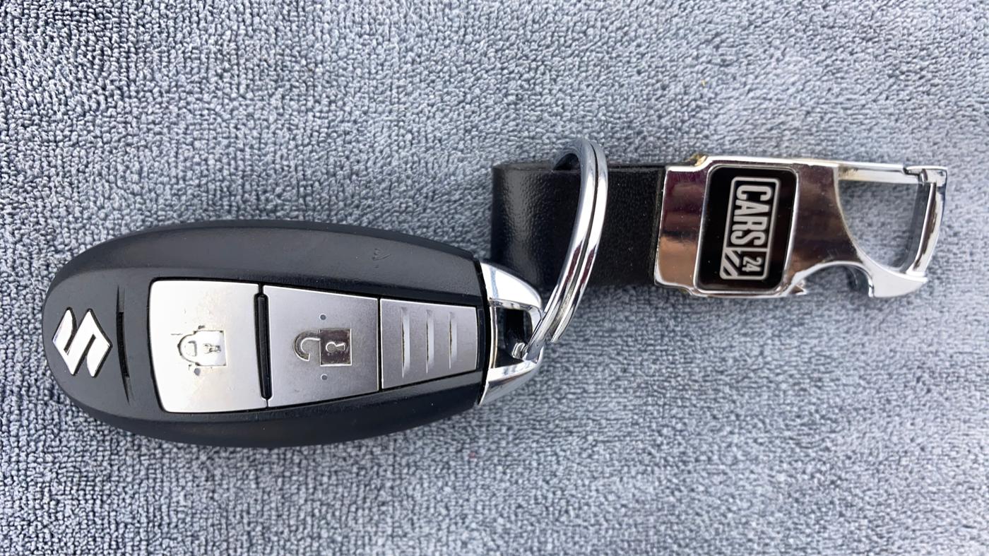 2020 Maruti S Cross ALPHA 1.5 SMART HYBRID, Petrol, Manual, 15,746 km, Key Close Up