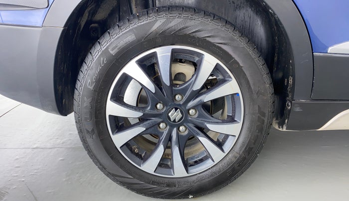 2020 Maruti S Cross ALPHA 1.5 SMART HYBRID, Petrol, Manual, 15,746 km, Right Rear Wheel