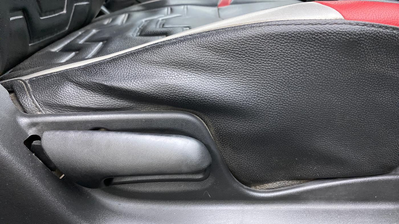 2017 Maruti Swift VXI, Petrol, Manual, 52,858 km, Driver Side Adjustment Panel
