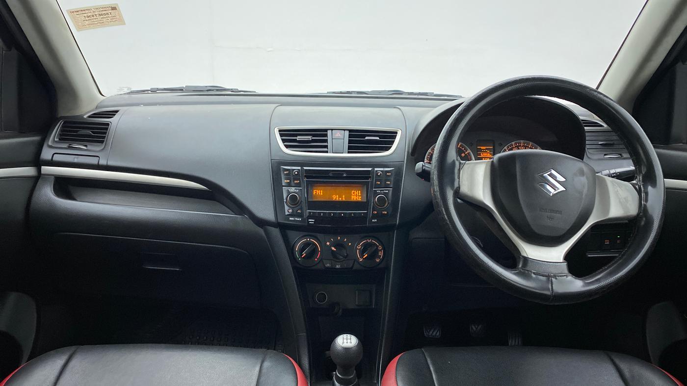 2017 Maruti Swift VXI, Petrol, Manual, 52,858 km, Dashboard