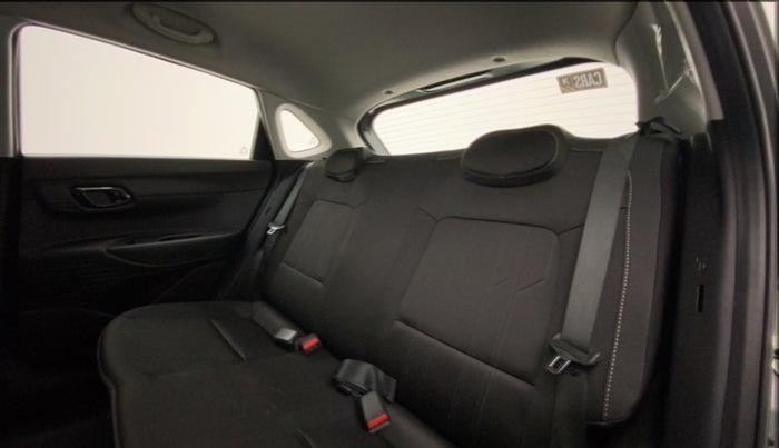 2020 Hyundai NEW I20 SPORTZ 1.2 AT, Petrol, Automatic, 11,788 km, Right Side Rear Door Cabin